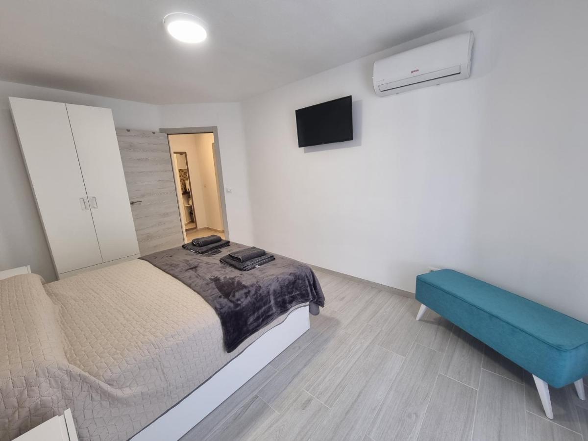 Apartamentos En Denia Frente Al Puerto! Exteriör bild