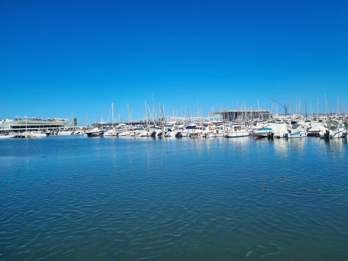 Apartamentos En Denia Frente Al Puerto! Exteriör bild