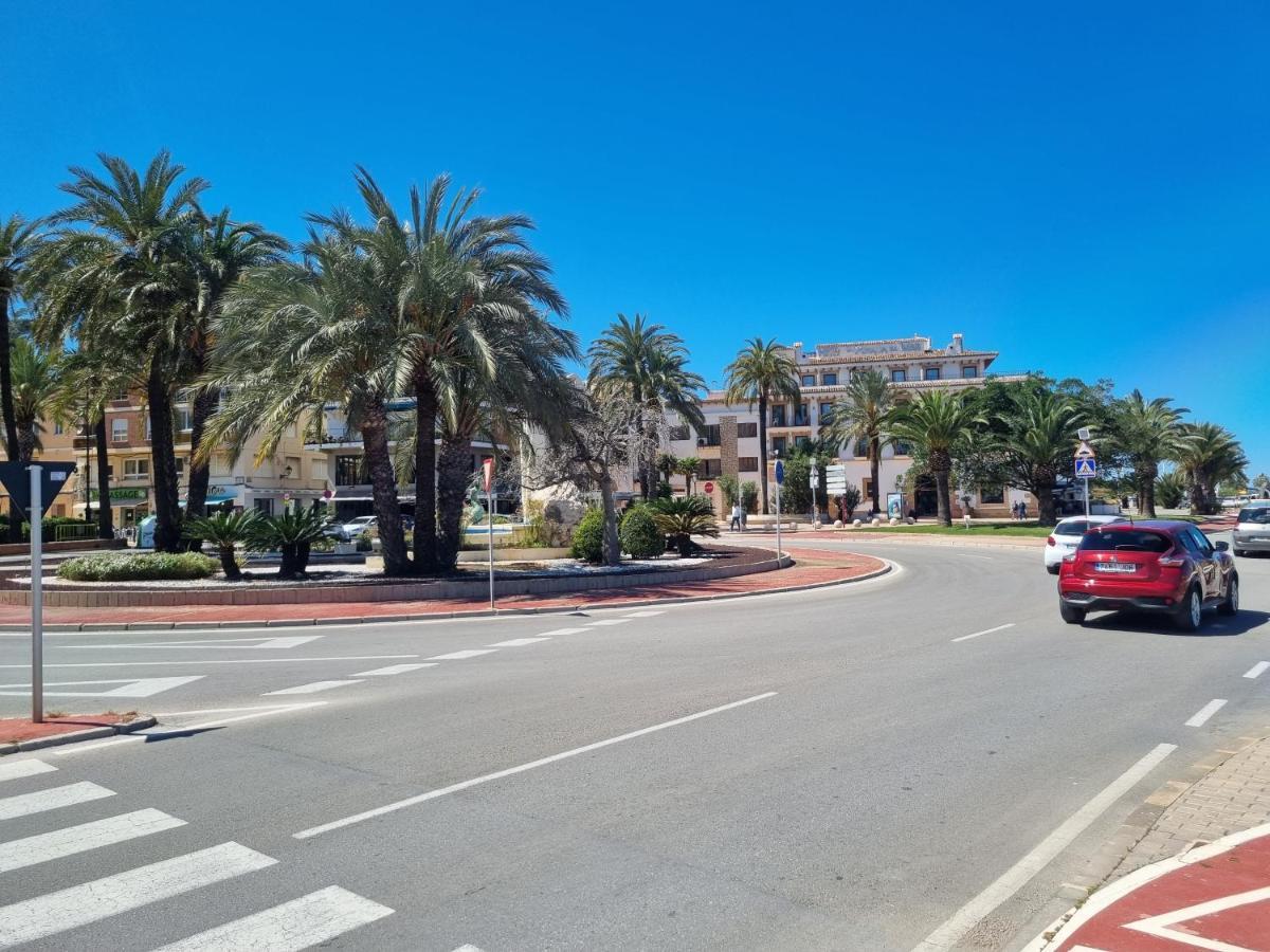 Apartamentos En Denia Frente Al Puerto! Exteriör bild