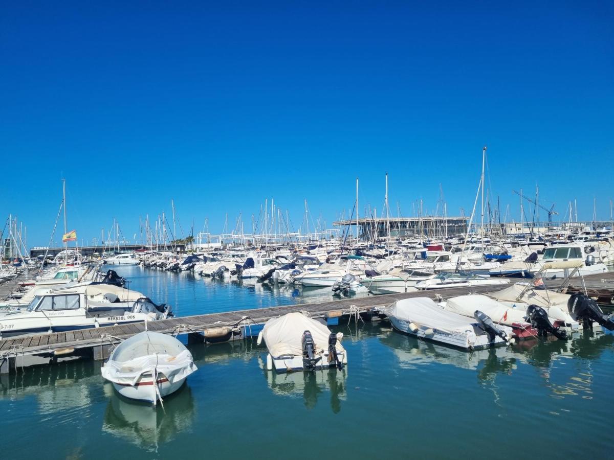 Apartamentos En Denia Frente Al Puerto! Exteriör bild