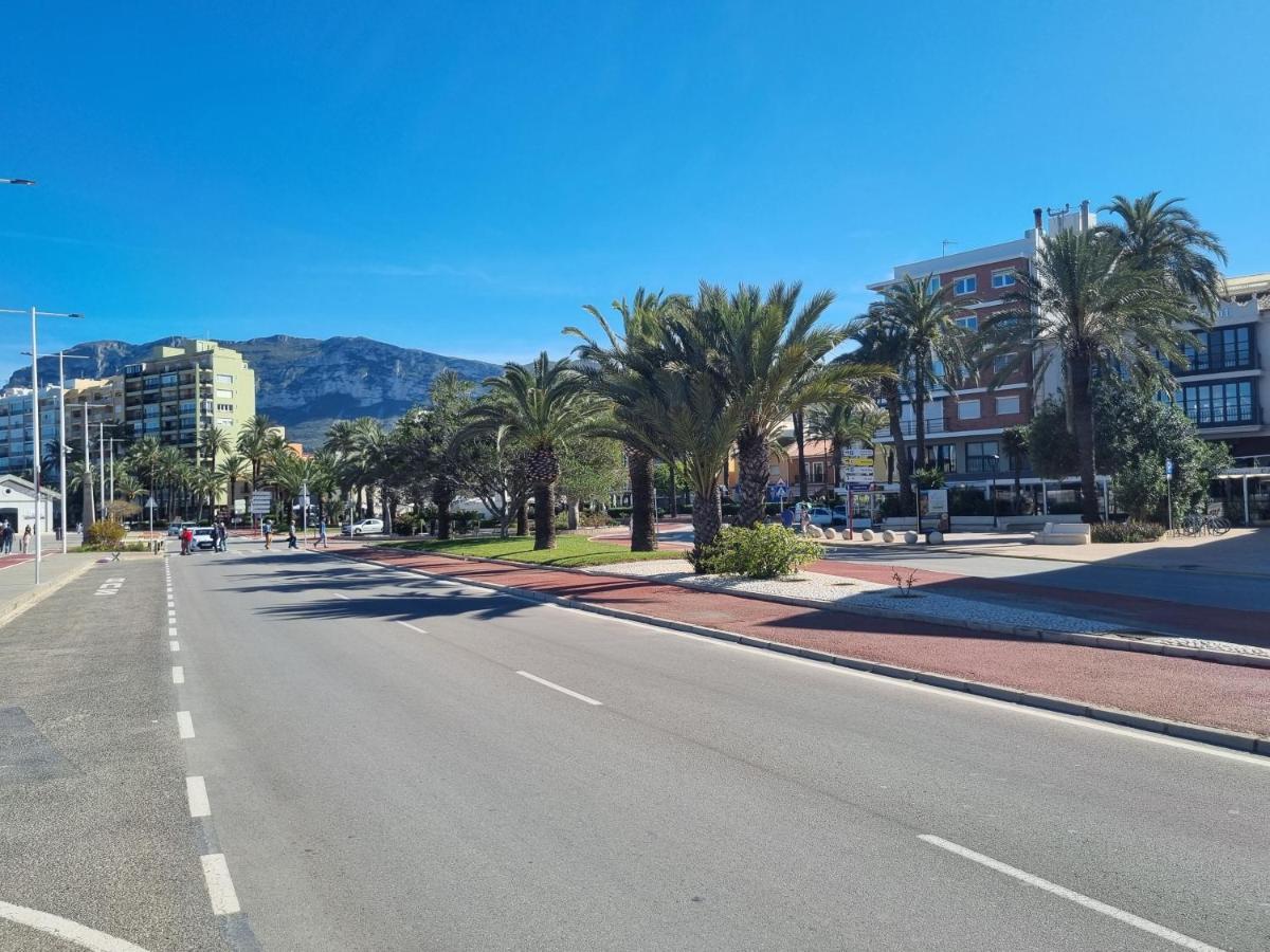 Apartamentos En Denia Frente Al Puerto! Exteriör bild