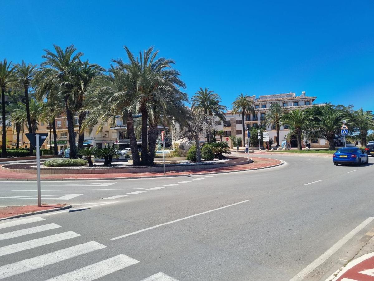 Apartamentos En Denia Frente Al Puerto! Exteriör bild