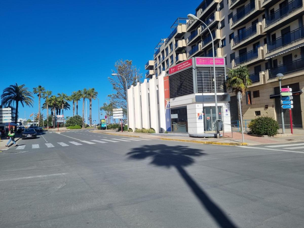 Apartamentos En Denia Frente Al Puerto! Exteriör bild